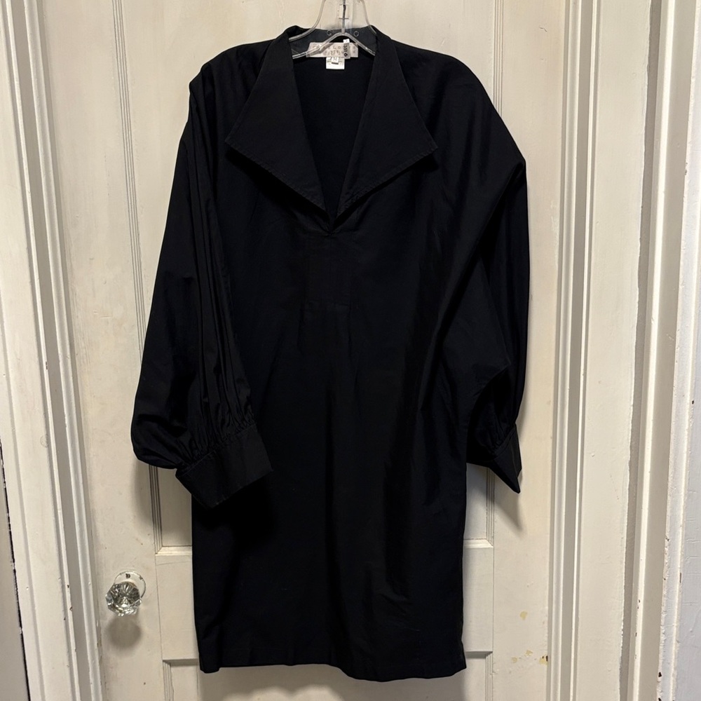 Charlotte Neuville Black Cotton Long Puffy Sleeve V-Neck Shift Dress Medium